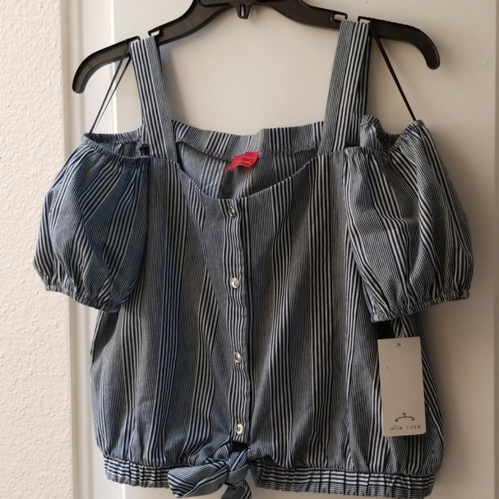 Cold shoulder s/s chambray stripe top,